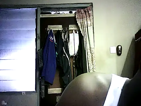 stephbig777 élő XXX-chatje