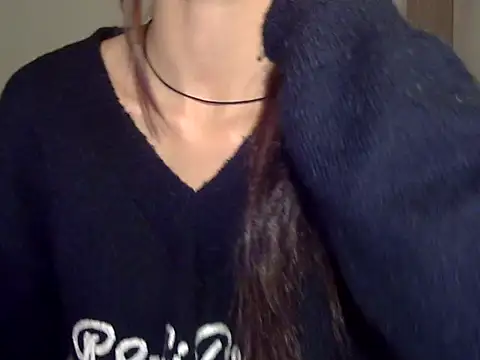 JASMINE__09 Adlı Modelin Canlı XXX Sohbeti