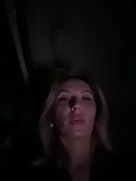 Czat XXX na żywo – VikaBunny1