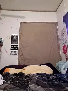 Chat +18 de snowbird1117 ao vivo