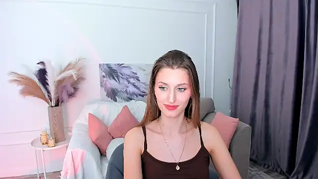 NaturalBeaty 现场XXX聊天