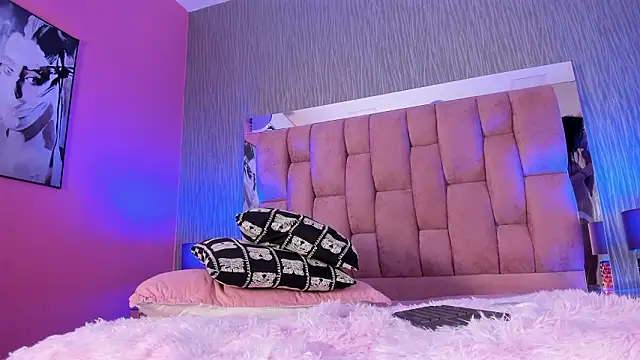 Fernanda_Thail Live XXX-Chat