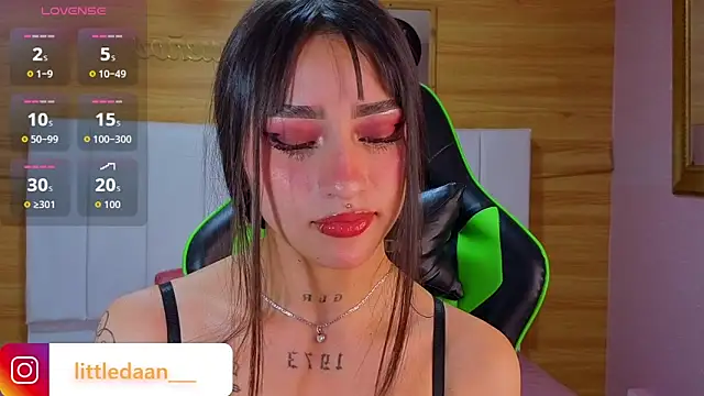 Abril_Velvet_a_: απευθείας συνομιλία ΧΧΧ