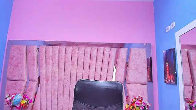 Онлайн чат XXX sarah_sweett_