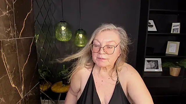 NataliMellow: απευθείας συνομιλία ΧΧΧ