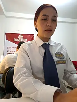 Emily-7_ 라이브 XXX 채팅