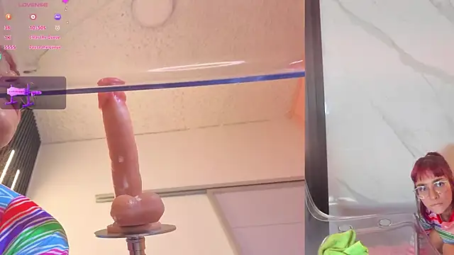 Scarlet_Red_'s Live XXX Chat