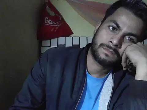 Chat XXX en directo de Stubborndesiboy