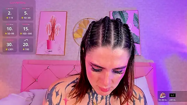 mystikdoll élő XXX-chatje