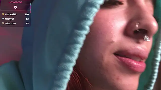 bri_von_dhara__ élő XXX-chatje