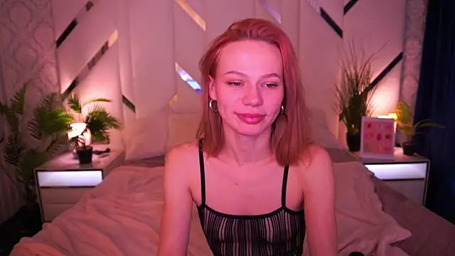 ShyySiren's Live XXX Chat