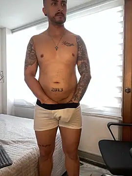 Chat XXX en directo de ALEXXX_KING