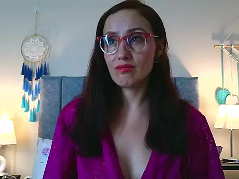 IberianMoonMK 라이브 XXX 채팅