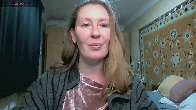 AnnaXLovers Adlı Modelin Canlı XXX Sohbeti