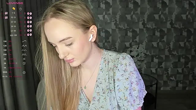 Онлайн чат XXX A_delina