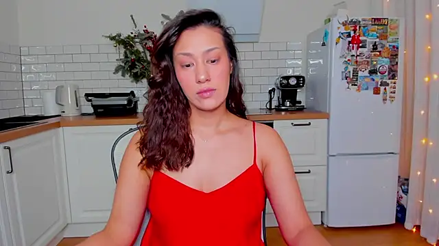 FieryHeart Adlı Modelin Canlı XXX Sohbeti