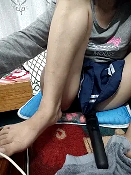 Chatroom XXX en direct de Haralushiaaa