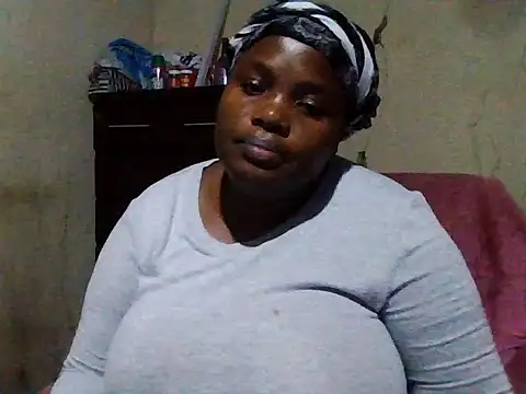 Chatroom XXX en direct de sexybigboobz