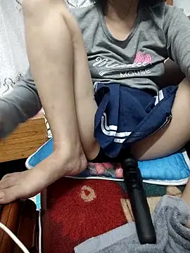 Chatroom XXX en direct de Haralushiaaa