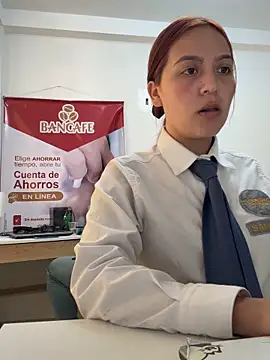 Emily-7_ Live XXX-Chat