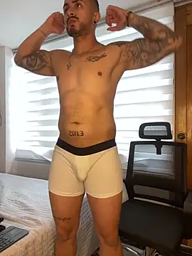 Chat XXX en directo de ALEXXX_KING