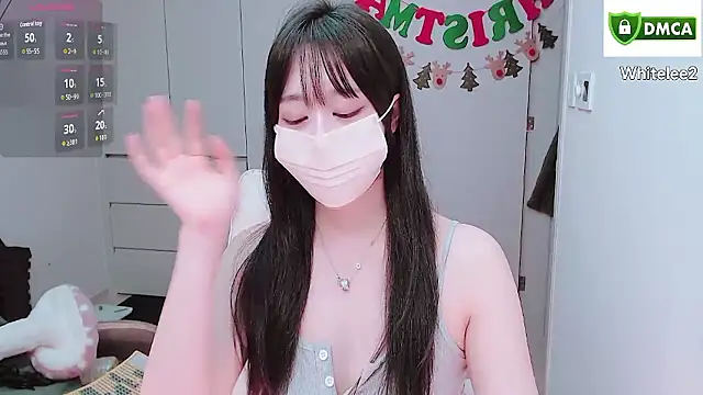 whitelee2's Live XXX Chat