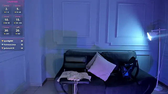 ValeriaRoldanX's Live XXX Chat