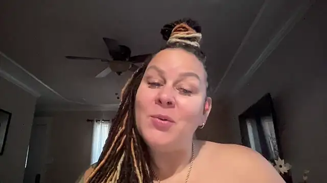 WorldsGreatestCockRater Live XXX-Chat