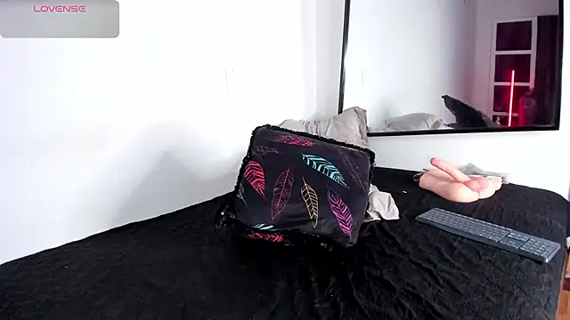 Онлайн чат XXX RossMildrey