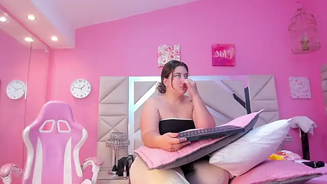 دردشة rousse_millers الجنسية المباشرة