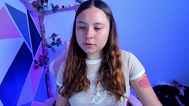 Chat XXX en directo de little_emma0