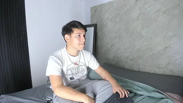 Chatroom XXX en direct de badkenn