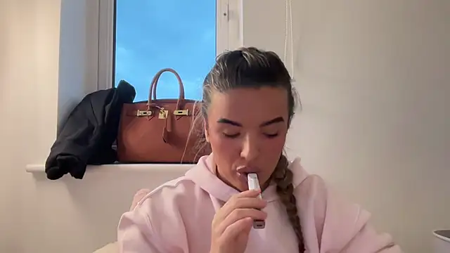 Chat XXX ao vivo de maisiesmithx