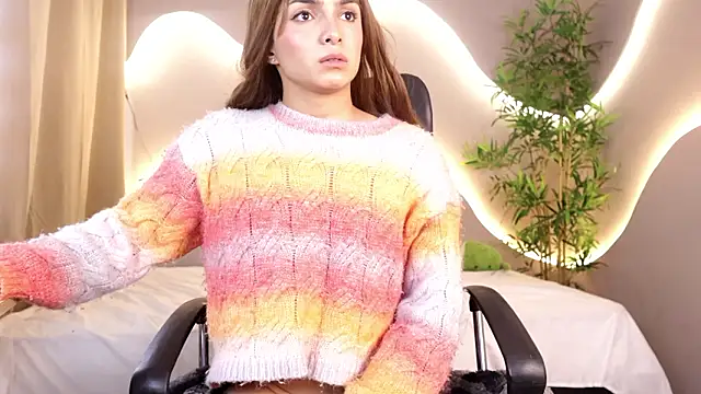 simone_sky Webcamshow