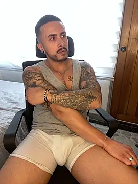 ALEXXX_KING élő XXX-chatje