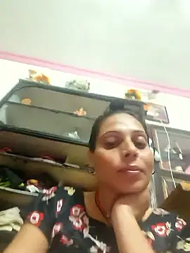 XXX chat uživo modela ISHANI-SINGH