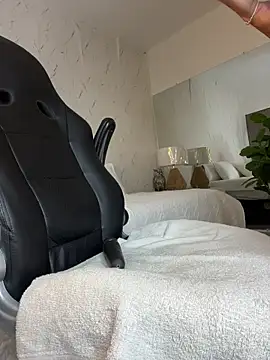 แชท XXX สดของ miss_tatiana_