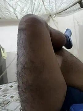 Chatroom XXX en direct de MATURE_INDIAN_BOSS4