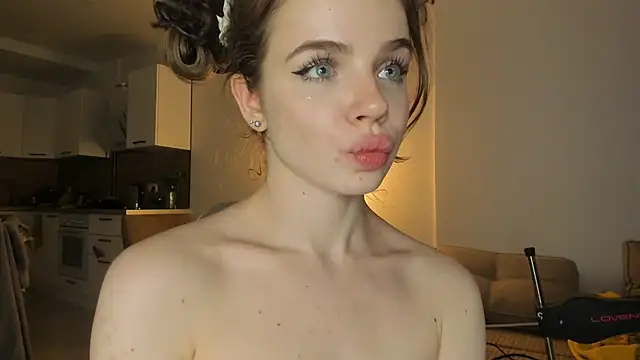 lit_asella: онлайн-секс-чат