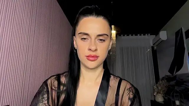 Chatroom XXX en direct de MariaValverdeee