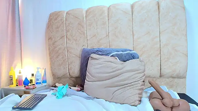 Show webcam de Zoe_Curvy