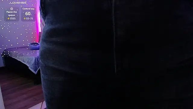 Chatroom XXX en direct de Camille_jhonson