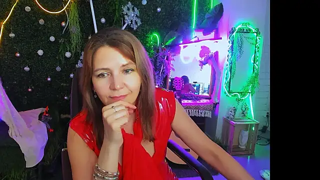 Chatroom XXX en direct de NicoleHitman