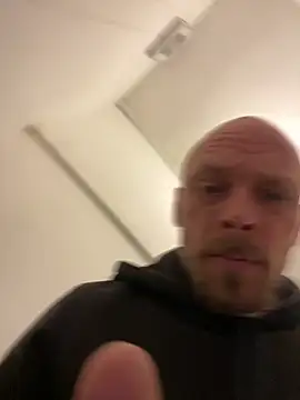 eddyteddyw Live XXX-Chat