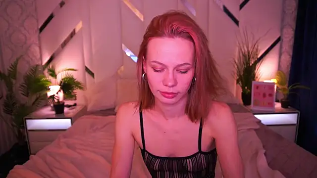 ShyySiren: онлайн-секс-чат