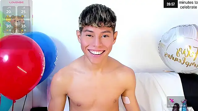 Little_liamn Webbikameraesitys