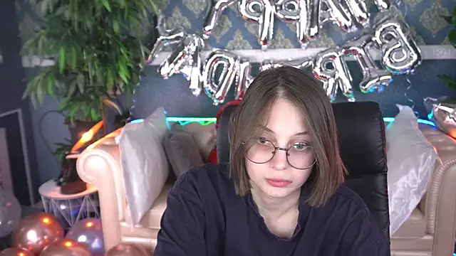 Czat XXX na żywo – CharlyWines