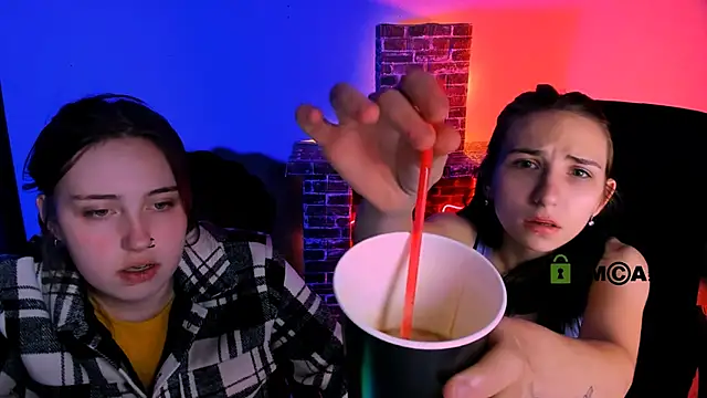 sweetie_chloe_ élő XXX-chatje