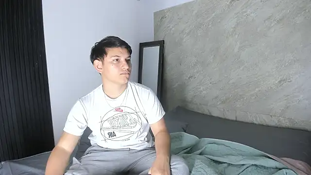 badkenn Adlı Modelin Canlı XXX Sohbeti