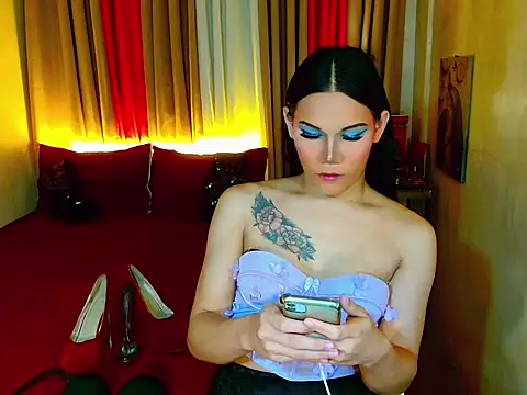 Kelly_Shemale Webcam-Show